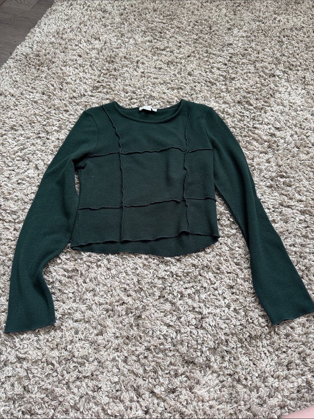 She + Sky Dark Green Grid-Panel Cropped Long Sleeve Top